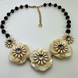 TALBOTS FLORAL/BLACK BEAD STATEMENT NECKLACE